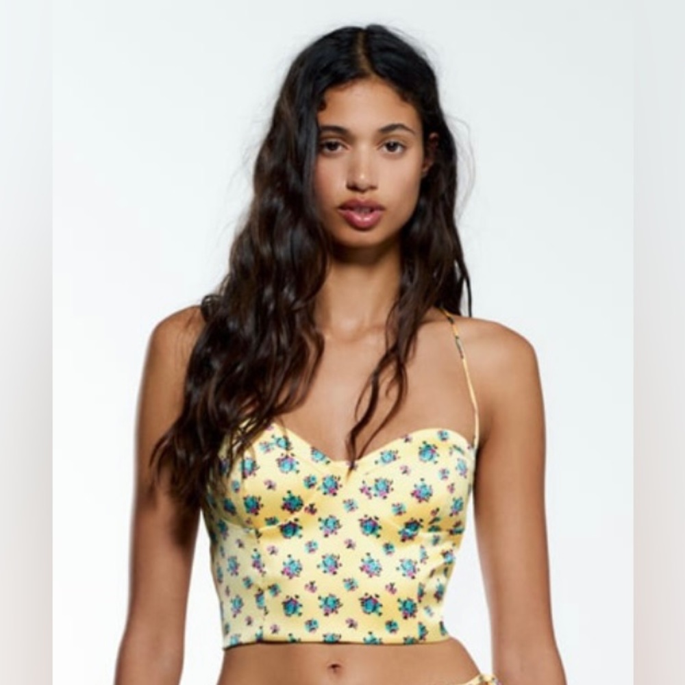 Brand New Zara yellow floral corset crop top Size XL